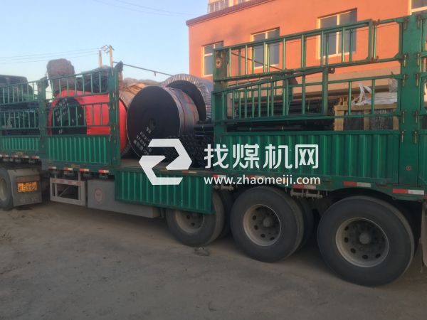 礦用輸送帶阻燃帶尼龍帶帆布大傾角環形人字