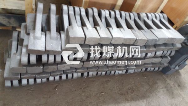 山東濟南破碎機配件廠家專業生產銷售耐磨件美國賓夕法尼亞破碎機錘頭