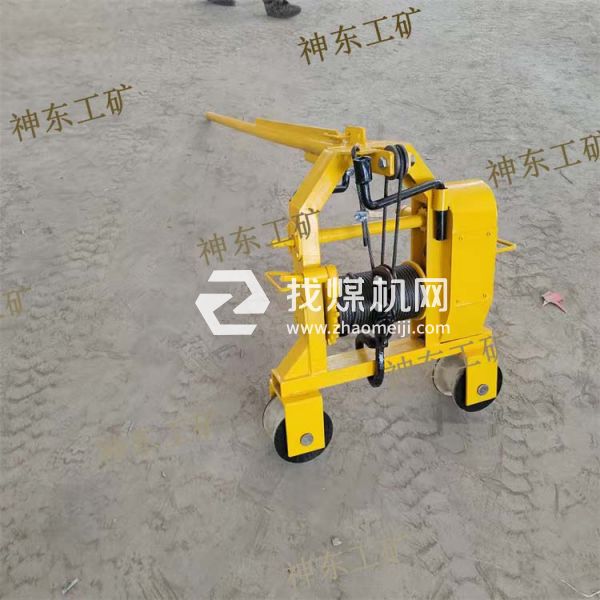 SDG-2A型拉運(yùn)鋼軌車 便捷式多功能手動(dòng)鋼軌搬運(yùn)車